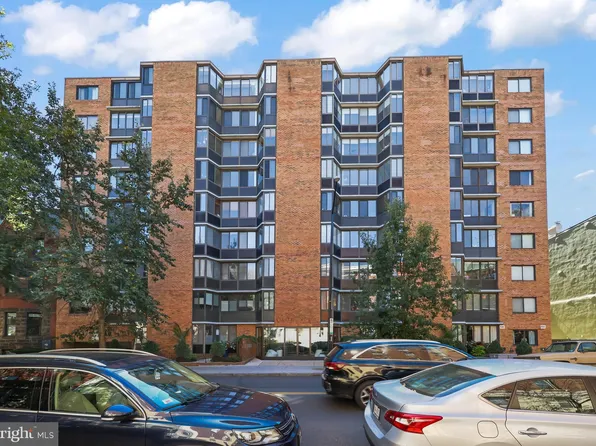 1718 P St NW APT 906, Washington, DC 20036