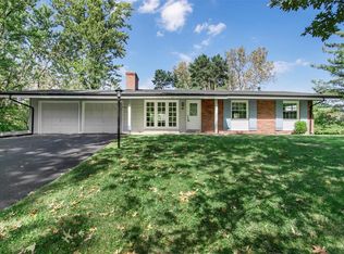 120 Brookside Ct, Saint Louis, MO 63146
