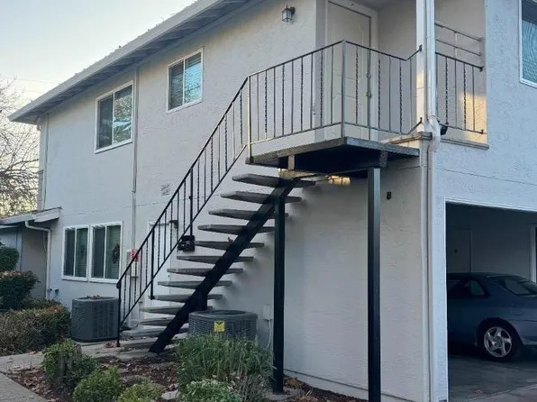 1044 Mohr Ln APT D, Concord, CA 94518