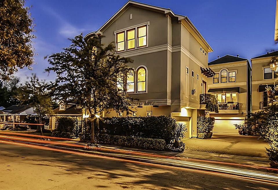 Welcome home! This highly coveted Mediterranean-style beauty is located right in the heart of Upper Kirby, one of Houston's most coveted and flourishing neighborhoods.