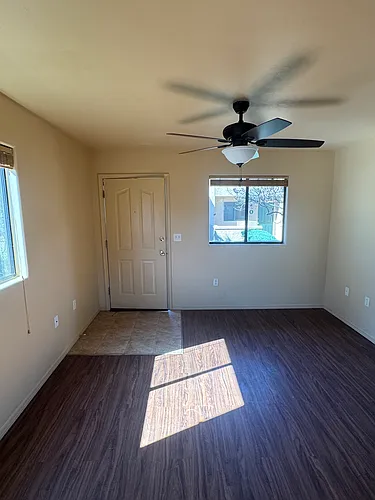 1870 Horizon Way #D Photo 1