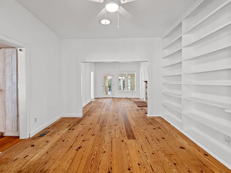 2250 Myrtle Ave — Photo 12