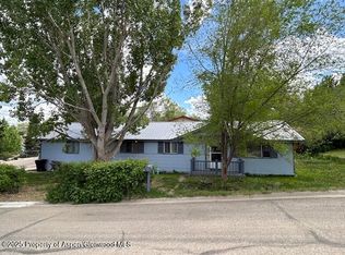 204 W 12th St, Craig, CO 81625