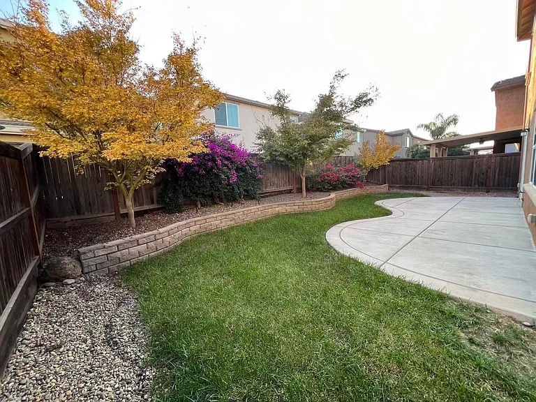 9777 Carico Way — Photo 24