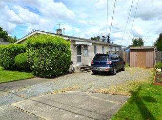 915 7th Ave SW, Puyallup, WA 98371