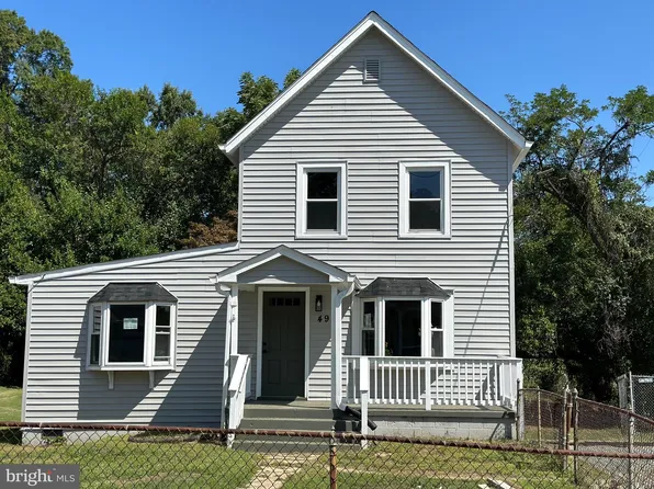 4910 Iroquois St, College Park, MD 20740