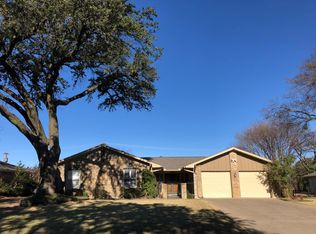 802 Brookhurst Dr, Richardson, TX 75080