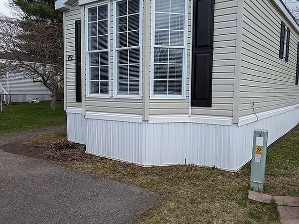 22 Waterwheel Cir