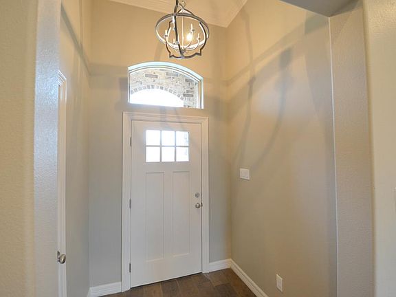 2nd image of 2804 Eastdale Dr