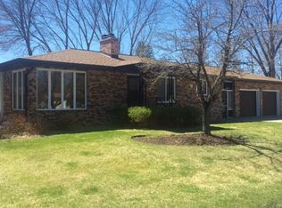 422 Lakeview St NW, Bagley, MN 56621