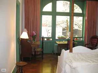 Rented by Brown Harris Stevens