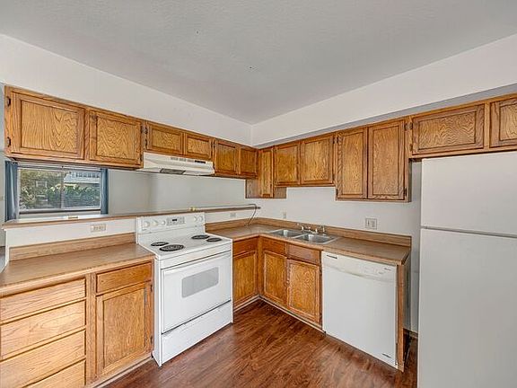 5th image of 489 32 Rd APT 1