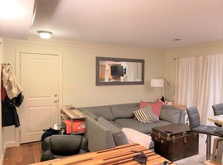 1219 Oronoco St #202, Alexandria, VA 22314