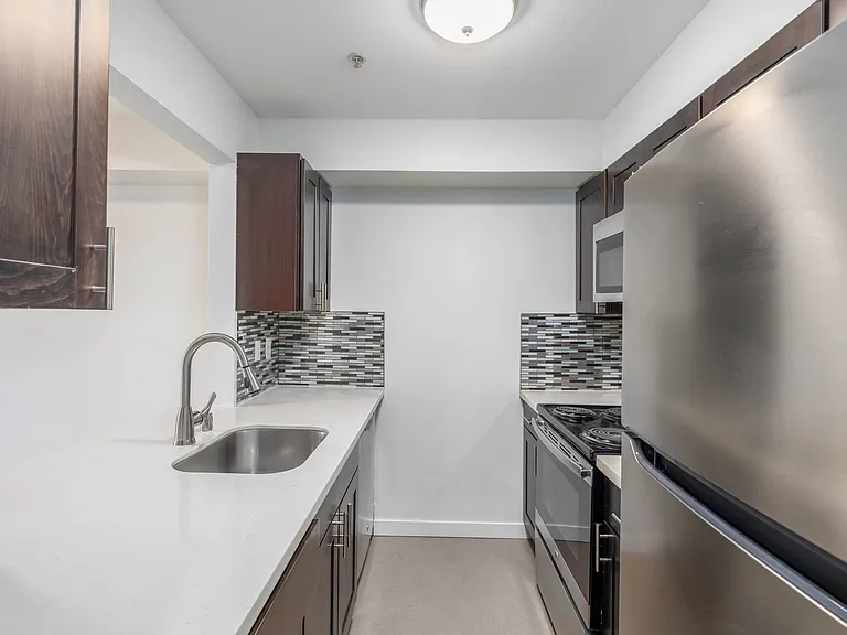 The Aire Apartments — Photo 12