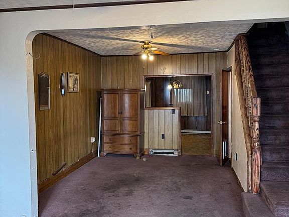 3rd image of 211 N Catherine St