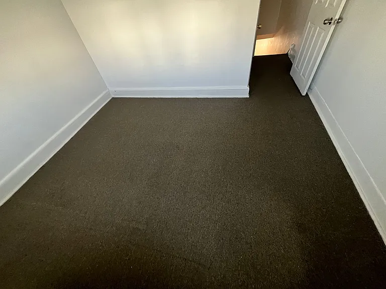 7220 Marsden St — Photo 10