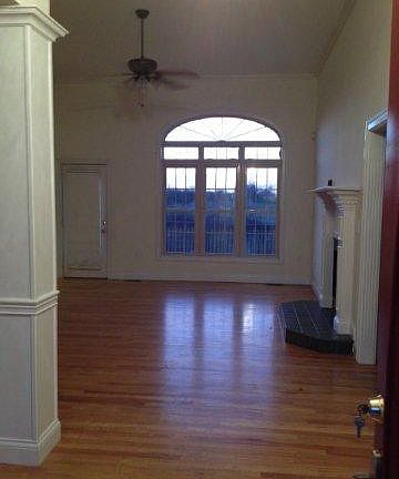4th image of 3000 E Woodfield Cir