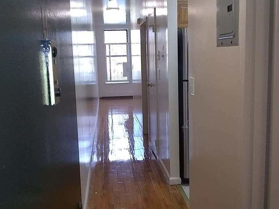 3rd image of 510 W 136th St APT 4A