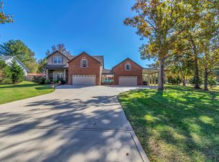 24 Mortons Lake Rd, Manchester, TN 37355