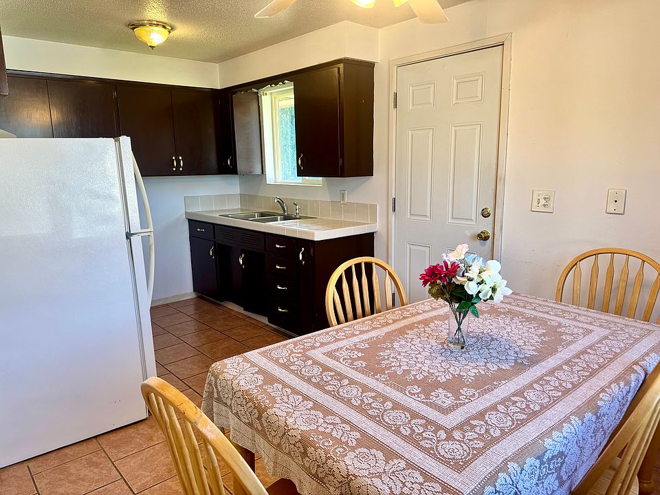 Ktichen/Dining area