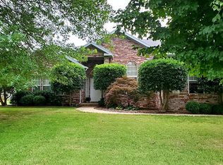 1368 Austin St, Springdale, AR 72762