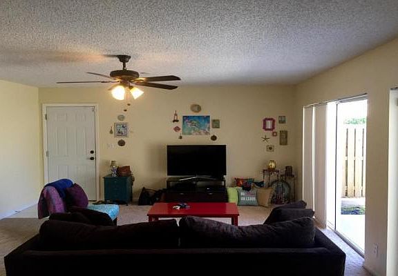 Home For Sale In Winchester Courts