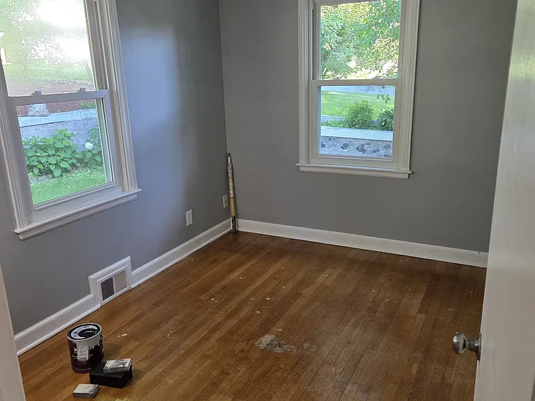 bedroom no.1