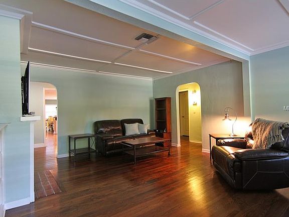 5th image of 3216 Avenue A W
