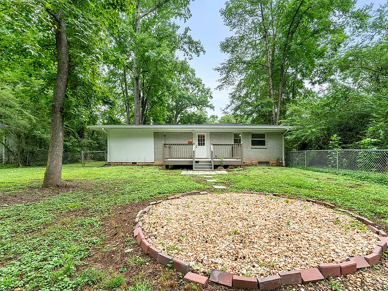 3517 Misty Valley Rd — Photo 16