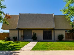 5947 W Golden Ln, Glendale, AZ 85302
