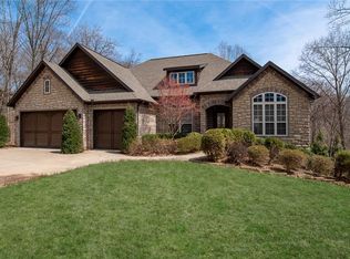 13212 Remington Rd, Bentonville, AR 72712