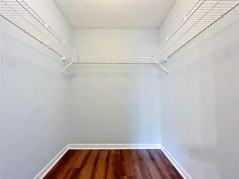 3060 Oak Meadow Dr — Photo 31