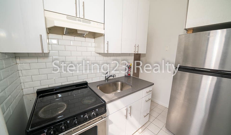 1st image of 23-35 31st St #2A