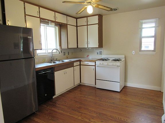 2nd image of 165 Coral Way