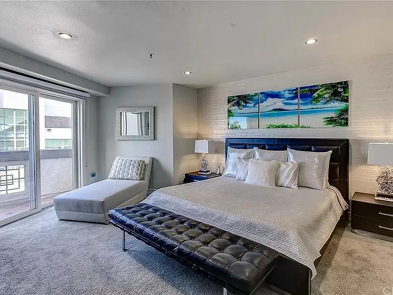 200 Pacific Coast Hwy #328 — Photo 4