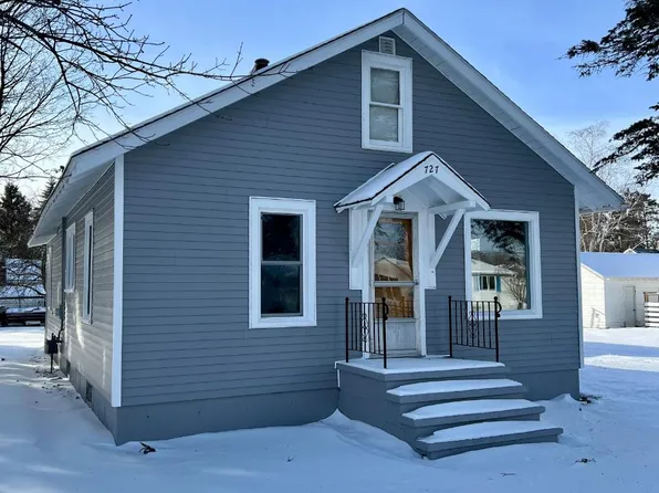 727 Cherry St, Antigo, WI 54409
