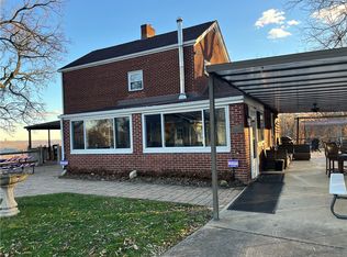 935 Al Smith Dr, Mc Kees Rocks, PA 15136