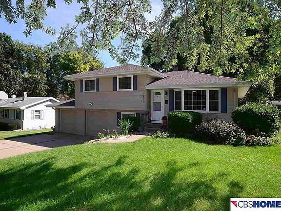 2nd image of 4625 N 81st St