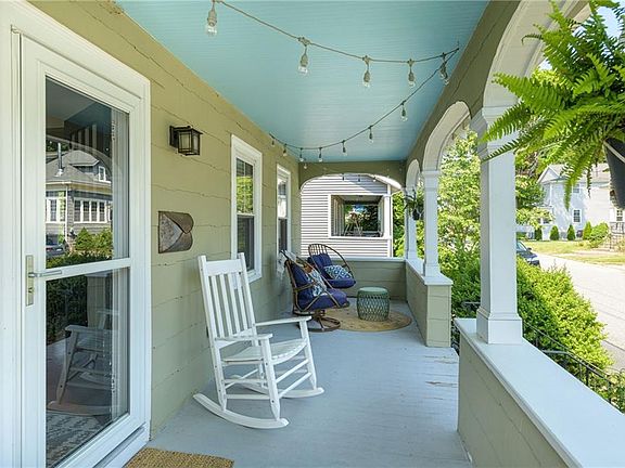 3rd image of 17 Lillis Ave