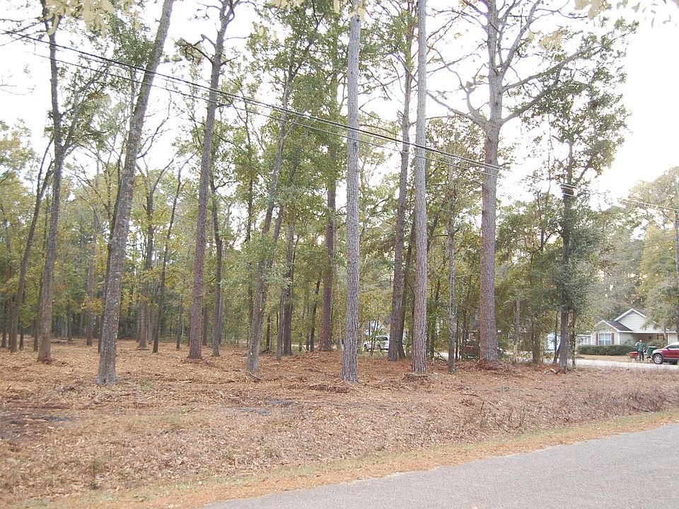 1st image of 11 Attaway Ln