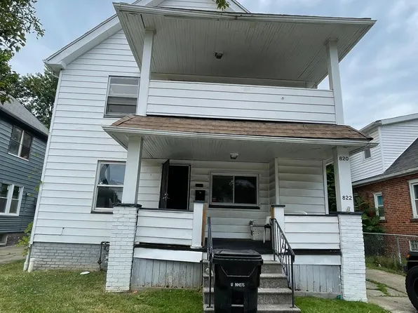 820 London Rd, Cleveland, OH 44110