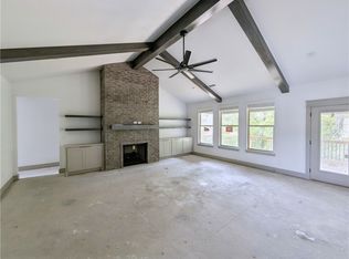 80 Taylor Dr, Bella Vista, AR 72714