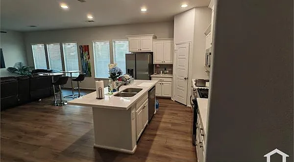 2301 Kirkstall Way — Photo 7