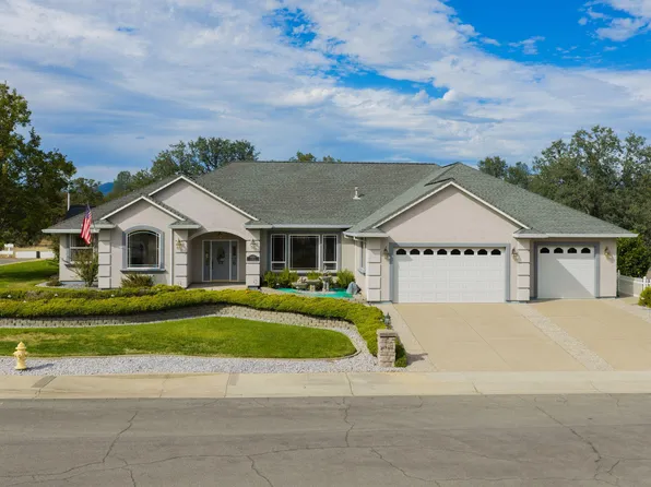 19408 Titleist Way, Redding, CA 96003