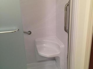 1388 Ellis Trace Dr W, Jacksonville, FL 32205