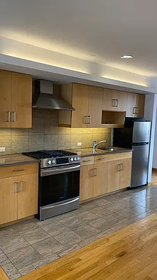 Rented by R New York | media 15