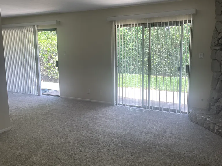 6425 Randall Ct — Photo 6