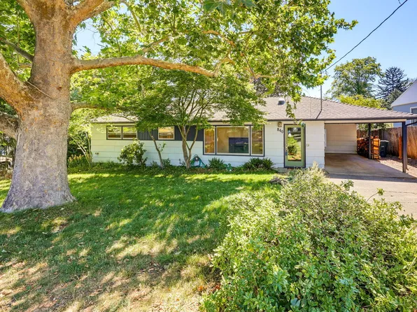 840 Harmony Ln, Ashland, OR 97520