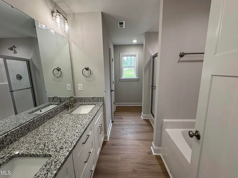 321 W Main St — Photo 8