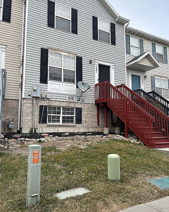 5694 west 